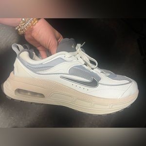 Air Max Bliss Sneakers